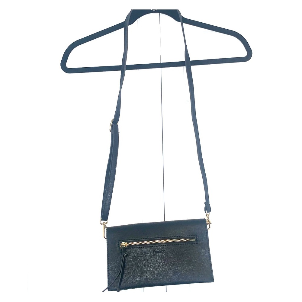 Crossbody purse
